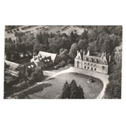 GIJER: le château du tertre et ses communs vue aérienne 10X15 - très bon état