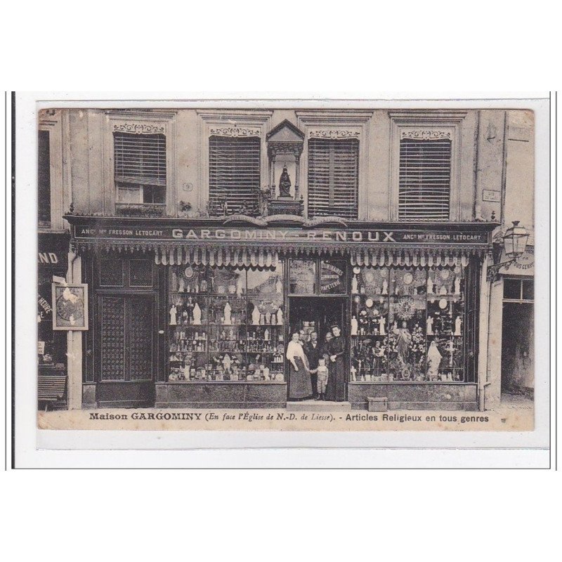 LIESSE : maison gargominy, articles religieux en tous genres - tres bon etat