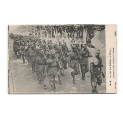 MILITAIRES: Indes, Hindou, Sikh, arrivée des indiens en france - très bon état