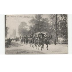 MILITAIRES: Indes, Hindou, Sikh, nos amis les indiens - très bon état