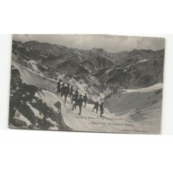 MILITAIRES CHASSEURS ALPINS: groupe de skieurs du 159e au col d'izoard - très bon état