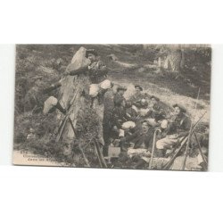 MILITAIRES CHASSEURS ALPINS: chasseurs alpins dans les alpes - très bon état