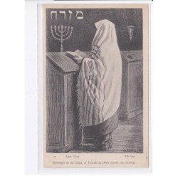 JUDAÏCA: Alphonse Levy, enveloppé de son taled, le juif dit sa prière tourné vers l'orient - très bon état