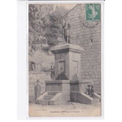 AULLENE: la fontaine publique - très bon état