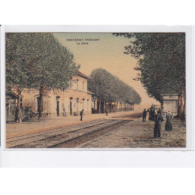 FONTENAY-TRESIGNY: la gare, rail - très bon état