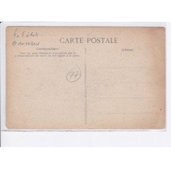 SAMOIS: la place de la mairie, autobus - état