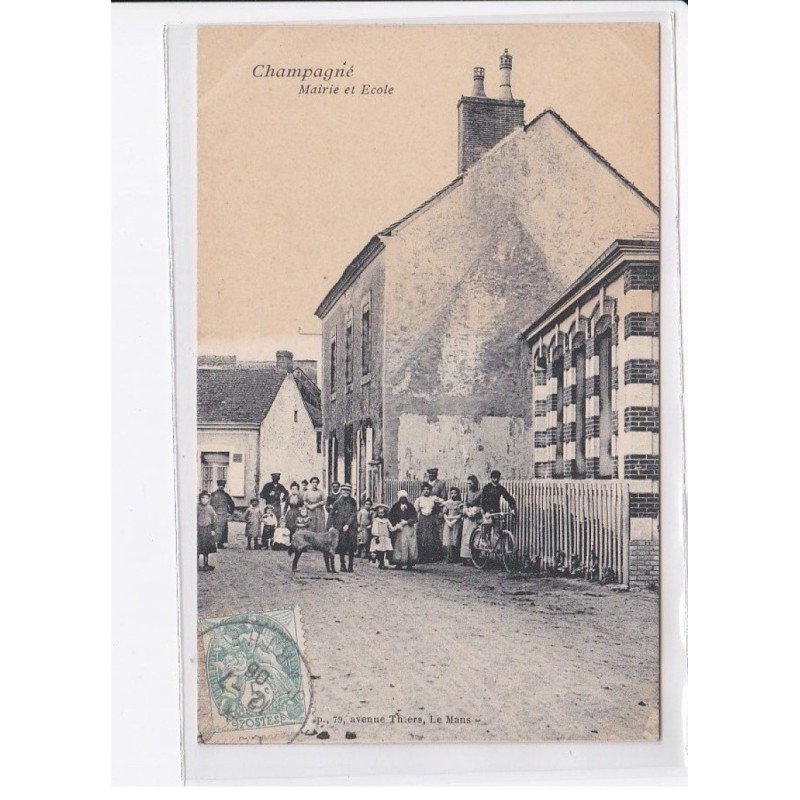 CHAMPAGNE: mairie et école - très bon état