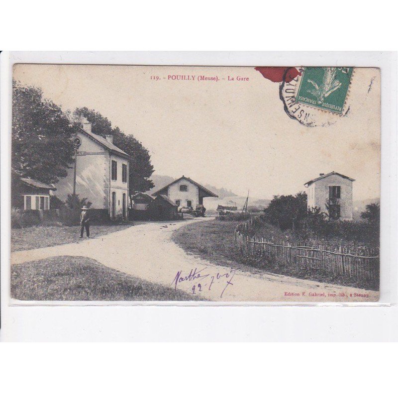 POUILLY: la gare - état
