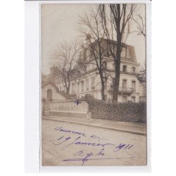 NEUILLY-sur-SEINE: villa - très bon état