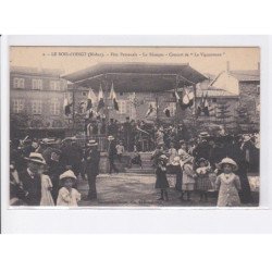 LE BOIS-D'OINGT: fête patronale, le kiosque, concert de "la vigneronne" vue aérienne 10x15 - très bon état