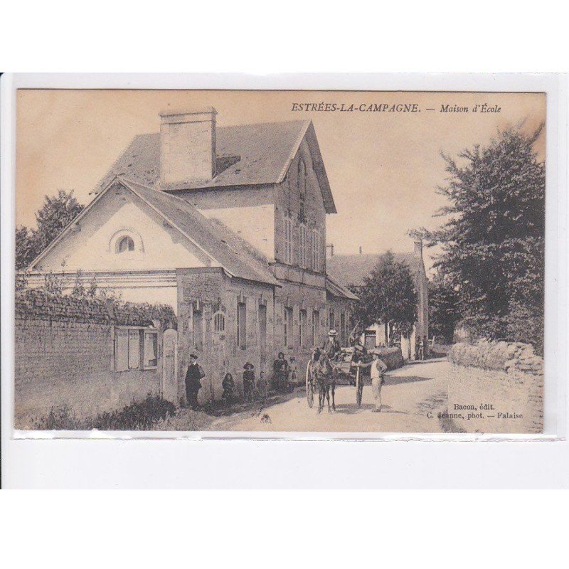 ESTREES-LA-CAMPAGNE: maison d'école, attelage - très bon état