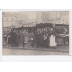 NEUILLY-sur-SEINE: place du marché - très bon état
