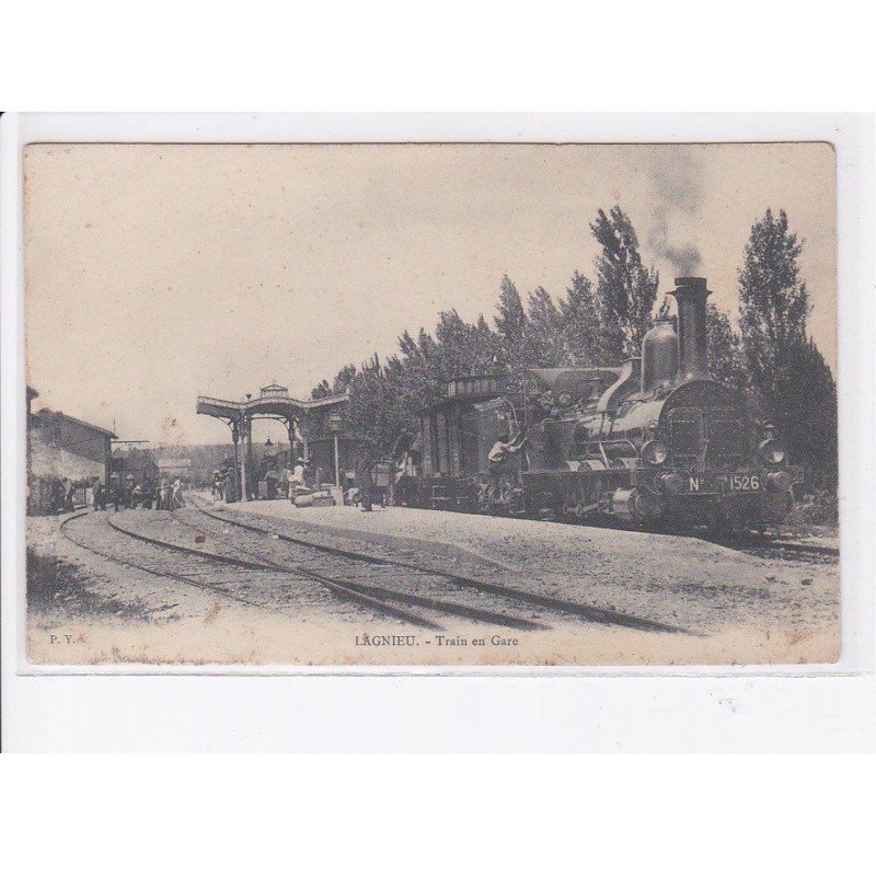 LAGNIEU: train en gare - très bon état