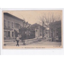 MEYZIEUX: tramway, place de la mairie - très bon état