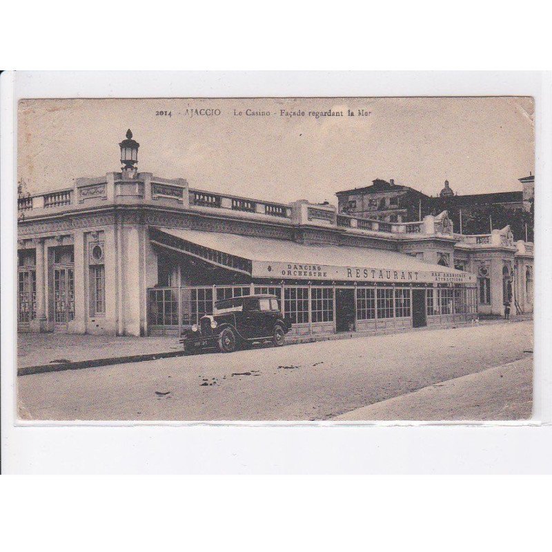 AJACCIO: le casino, façade regardant la mer, automobile - état