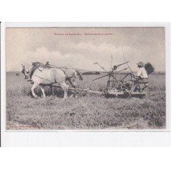environs de BAR-le-DUC: moissonneuse en marche - très bon état
