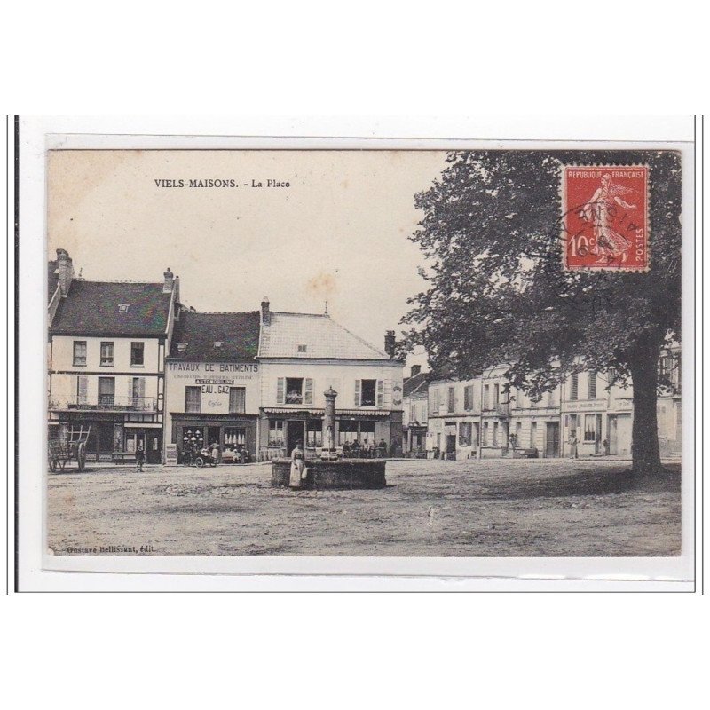 VIELS-MAISONS : la place - tres bon etat