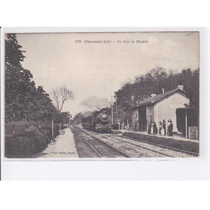 MEDIS: en gare, train, rail - très bon état
