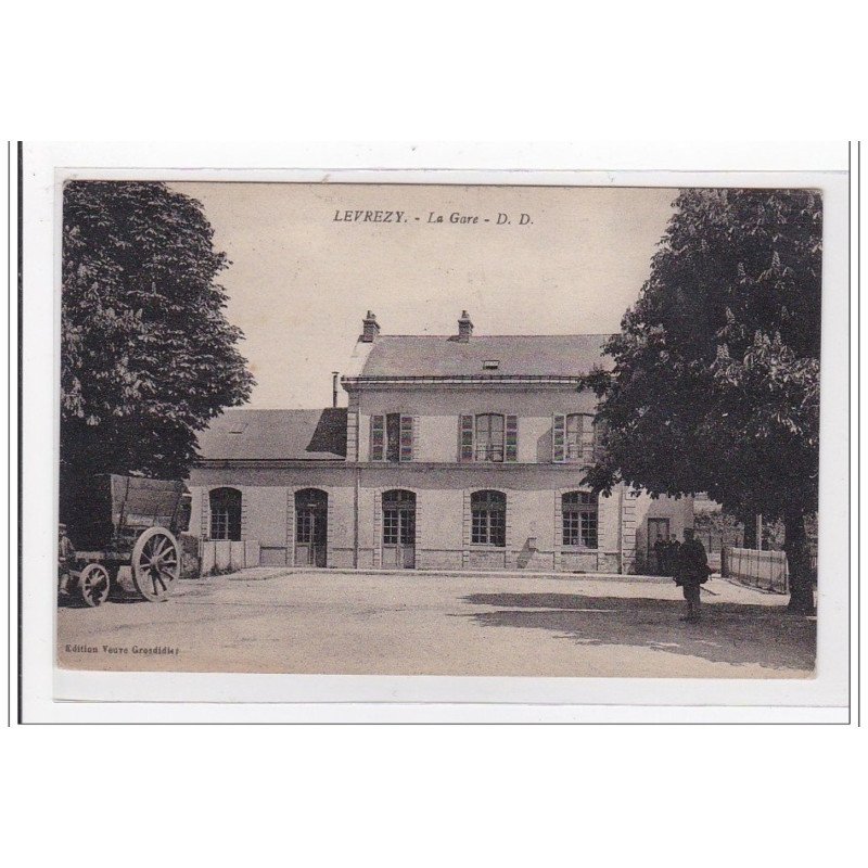 LEVREZY : la gare (GARE) - tres bon etat