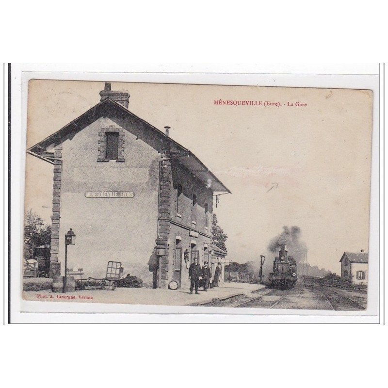 MENESQUEVILLE : la gare (GARE) - etat