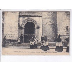 NEUVY-le-ROI: fêtes de jeanne d'arc 1909, sortie de la messe - très bon état