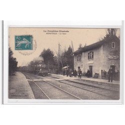 ARNAVILLE : la gare (GARE) - tres bon etat