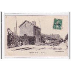 CHEVRIERES : la gare (GARE) - tres bon etat