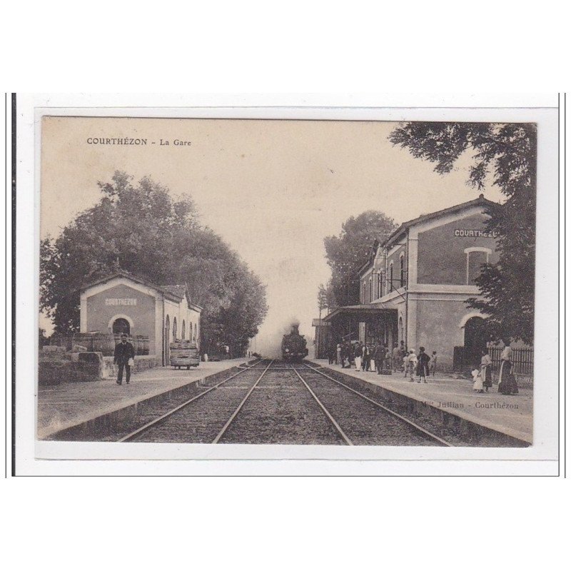 COURTHEZON : la gare (GARE) - tres bon etat