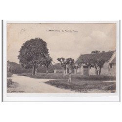SARRON : la place des préaux - tres bon etat