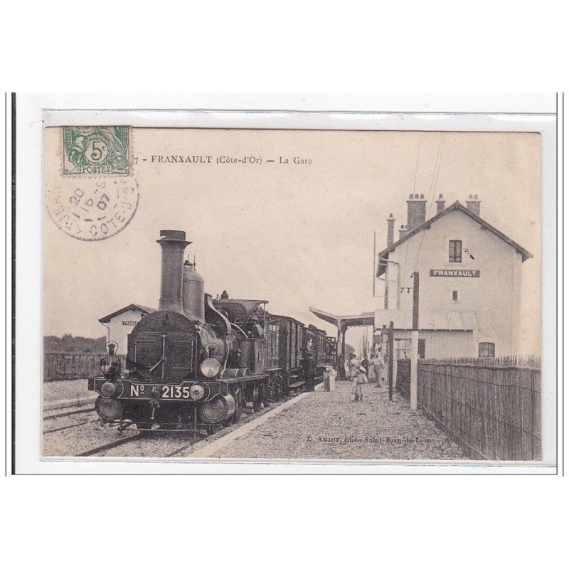 FRANXAULT : la gare - très bon état
