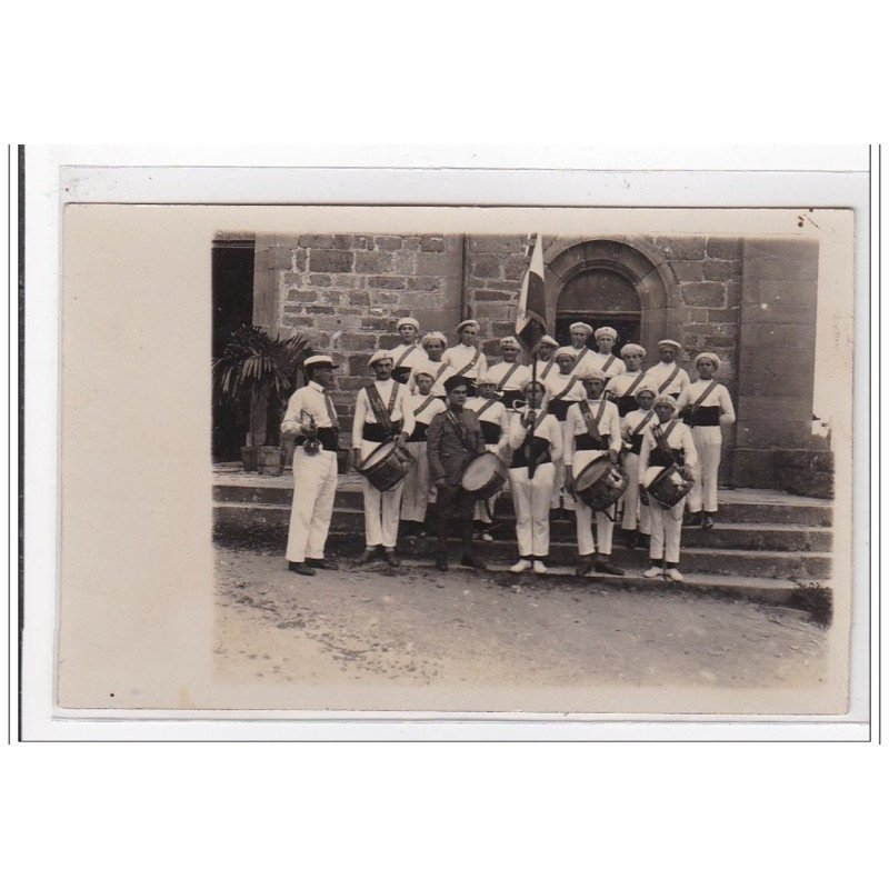 BALBIGNY : carte photo de la fanfare - très bon état