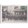 BEAUVAIS : carte photo de magasins sur la place (militaires) - très bon état