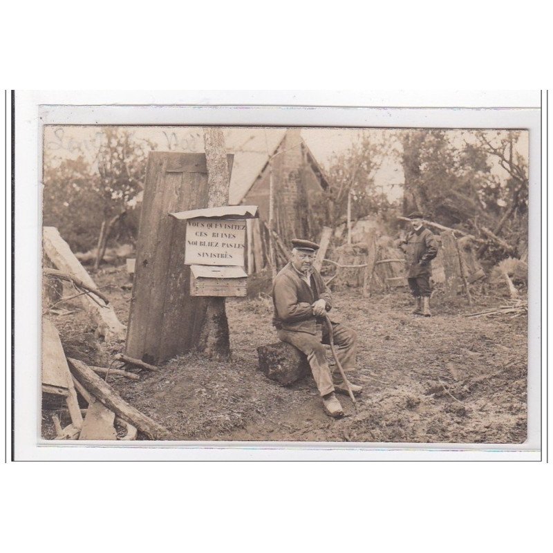 env. de CARROUGES : carte photo de l'urne destinée à receuillir les dons pour les victimes du cyclone - très bon é