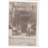 PARIS : carte photo du café """"au Petit Balcon"""" dans le 14 ème arr. pendant les fêtes du 14 juillet 1900 - très bon