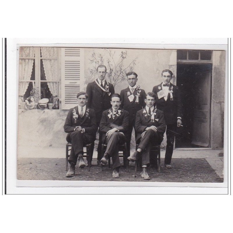 FRANCE : belley, conscrits - tres bon etat