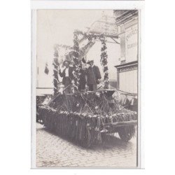 AISNE : BEAUBRIEUX : cavalcade, char - tres bon etat