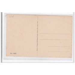 VILLIERS : devant le thour - tres bon etat