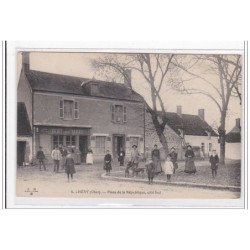 CHERY : place de la republique, cote sud - tres bon etat