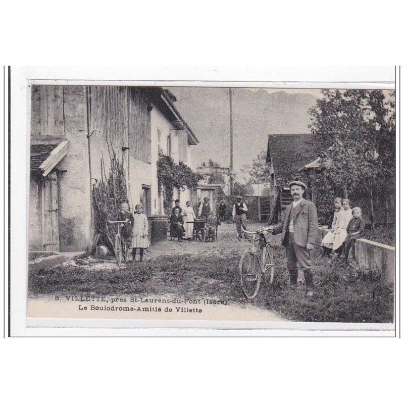 VILLETTE : le boulodrome amitié de villette - tres bon etat