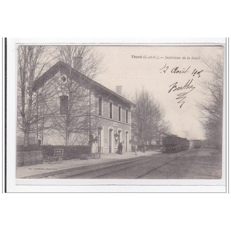 THORE : intérieur de la gare - tres bon etat