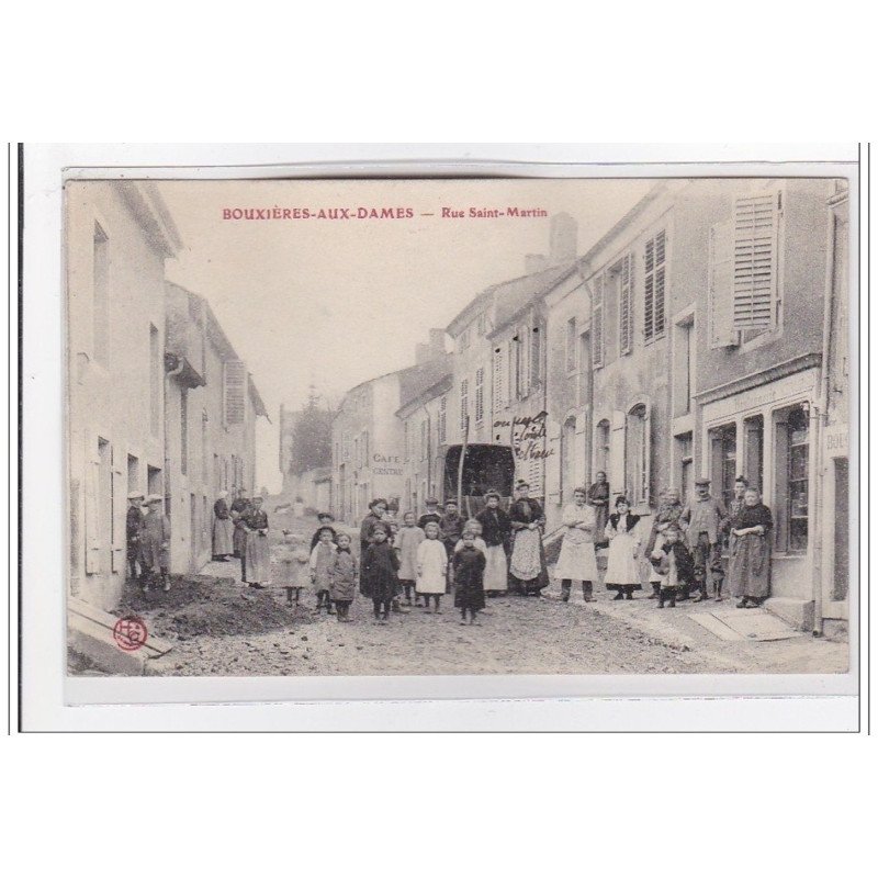 BOUXIERES-aux-DAMES : rue saint-martin - etat