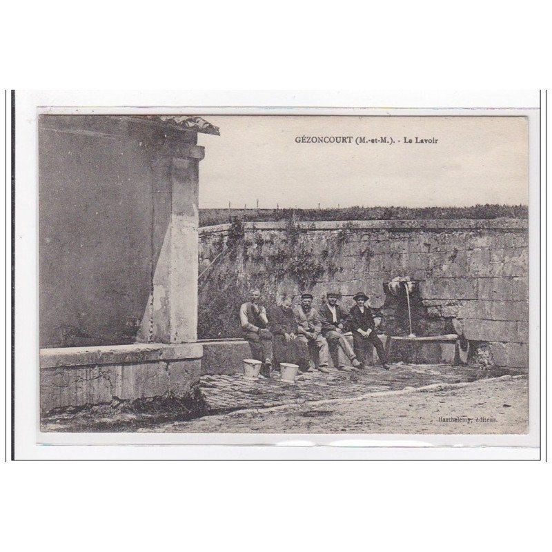 GEZONCOURT : le lavoir - tres bon etat