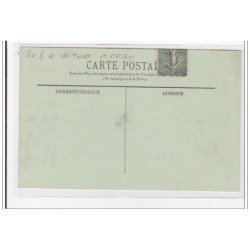 DOUAI : la petite place (voiture chien) - tres bon etat