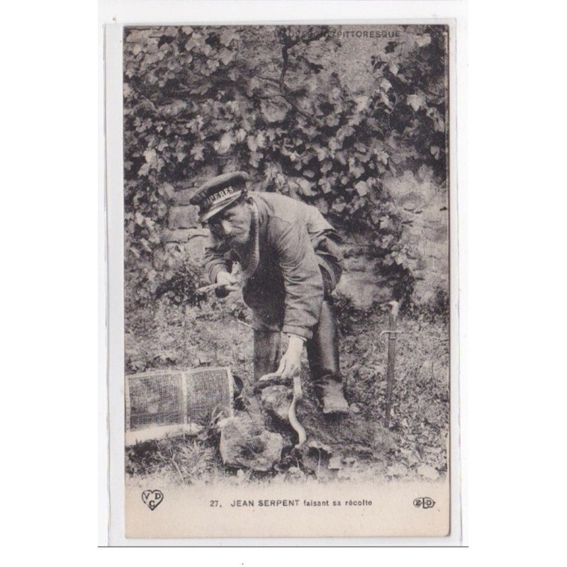 PUY-de-DOME : jean serpent faisant sa recolte - tres bon etat