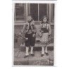 CRESPIERE : enfants costumés - tres bon etat