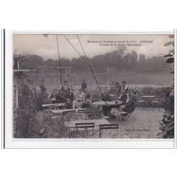 GUERNES : terrasse de la maison raymond - tres bon etat