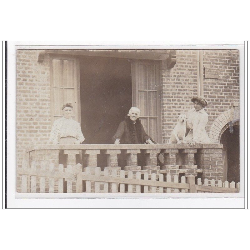 SOMME : villa, personnages - tres bon etat