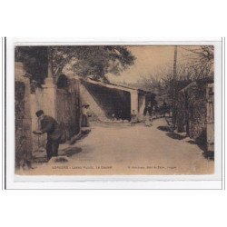 LORGUES : lavoir public, le caunal (toillée) - tres bon etat