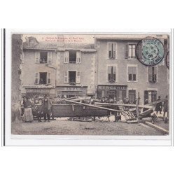 LIMOGES : greves de limoges 17 avril 1905 barricade de la rue de la reynie - tres bon etat