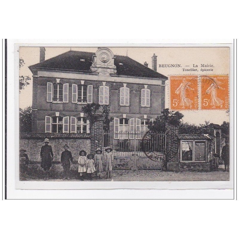 BEUGNON : la mairie, tonellier, épicerie - tres bon etat